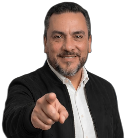 Eduardo Xaropinho apontando